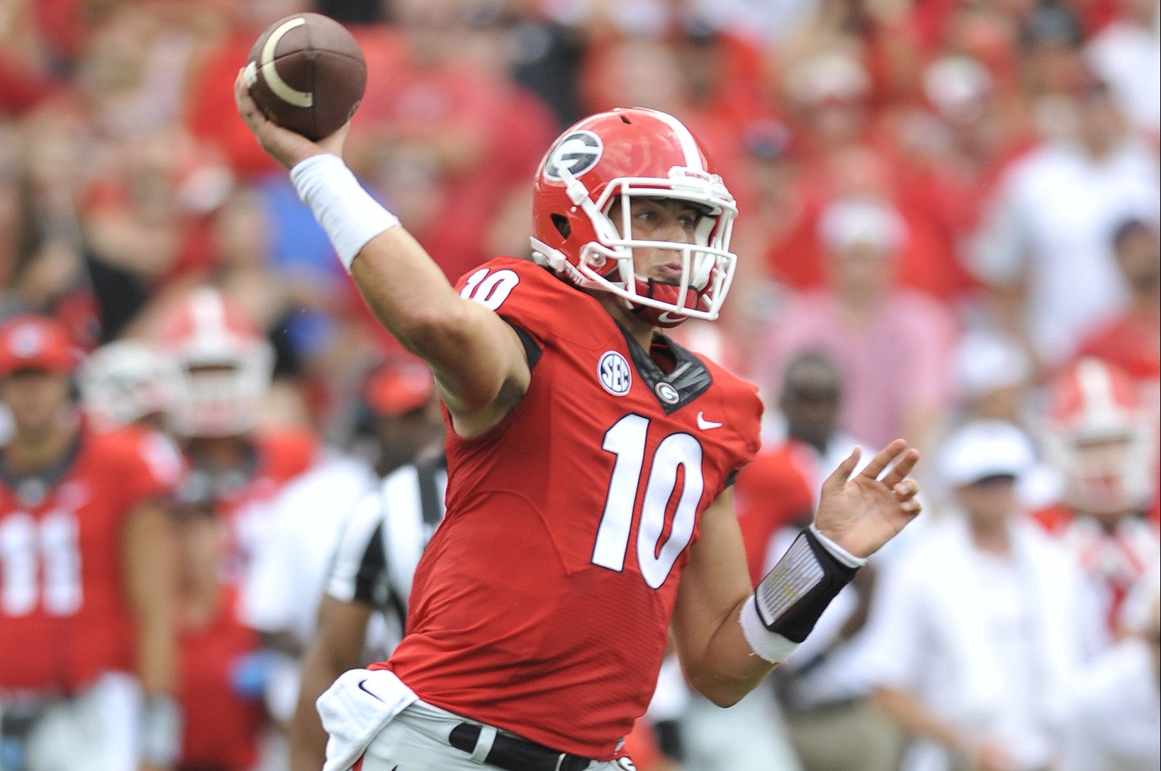 Ole Miss preparing for Georgia QB Nick Eason's 'big arm,' not legs - The  Oxford Eagle