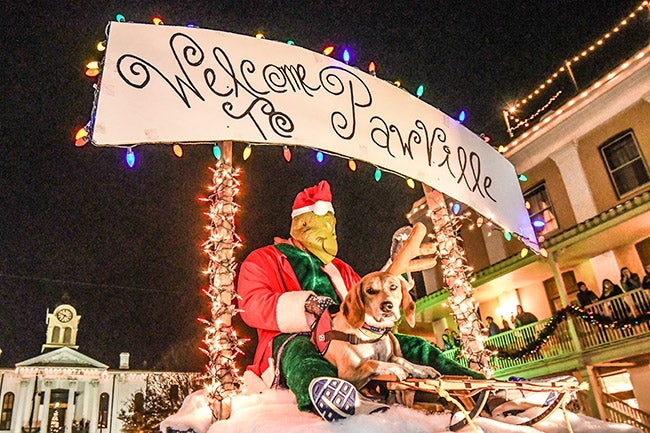 Date For Oxford Al Christmas Parade 2022 Oxford Christmas Parade Returns To Bring "Christmas Joy" - The Oxford Eagle  | The Oxford Eagle