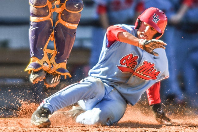 Ole Miss Baseball Remains at No. 4 in D1Baseball Top 25 Poll