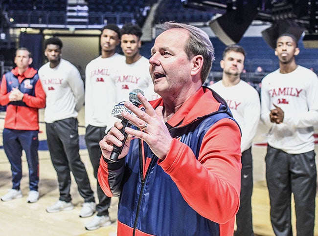 Ole Miss Extends Contract Of Kermit Davis The Oxford Eagle The Oxford Eagle 9535