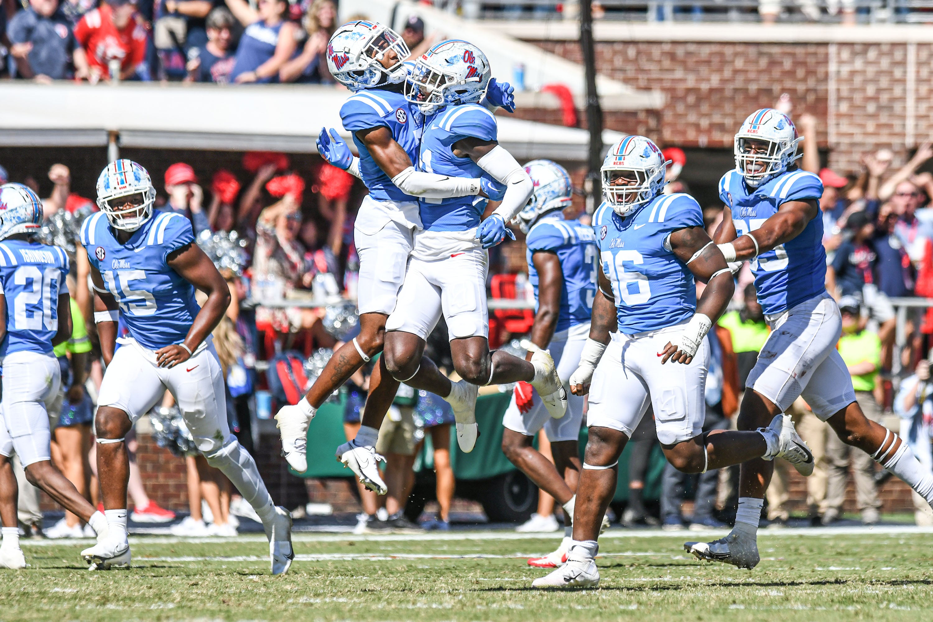 The autumn wind is a Wildcat. - Kentucky Football