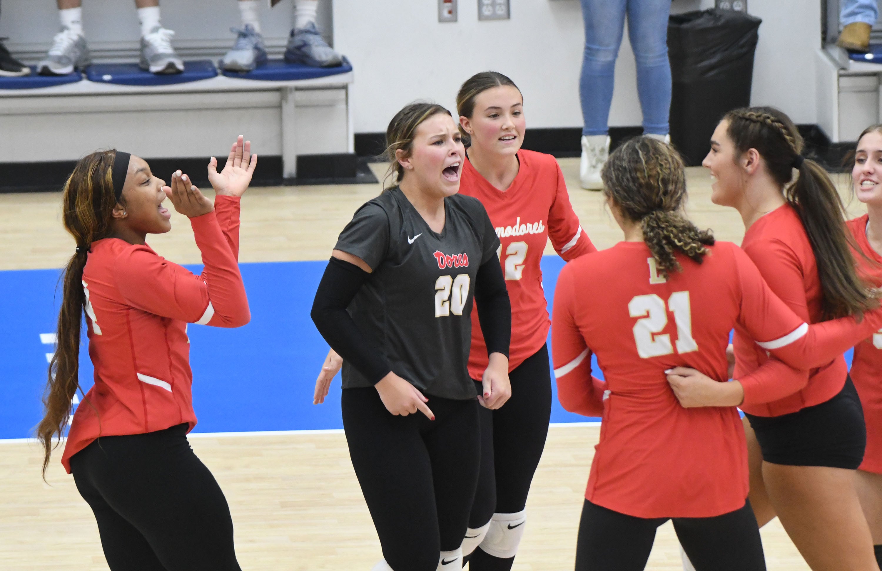 Lafayette Defeats East Central For MHSAA Class 5A Volleyball State ...