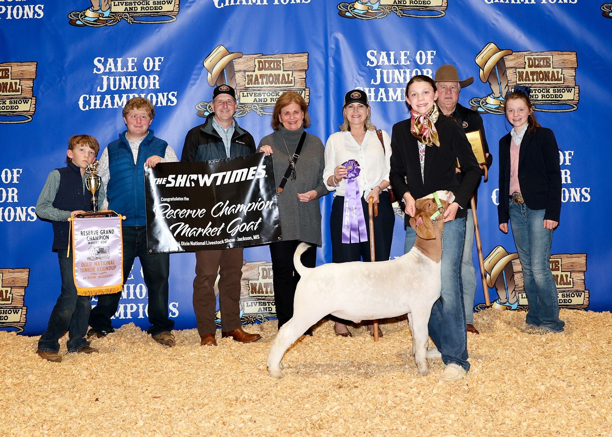 County youth recognized at annual Dixie National Sale of Junior