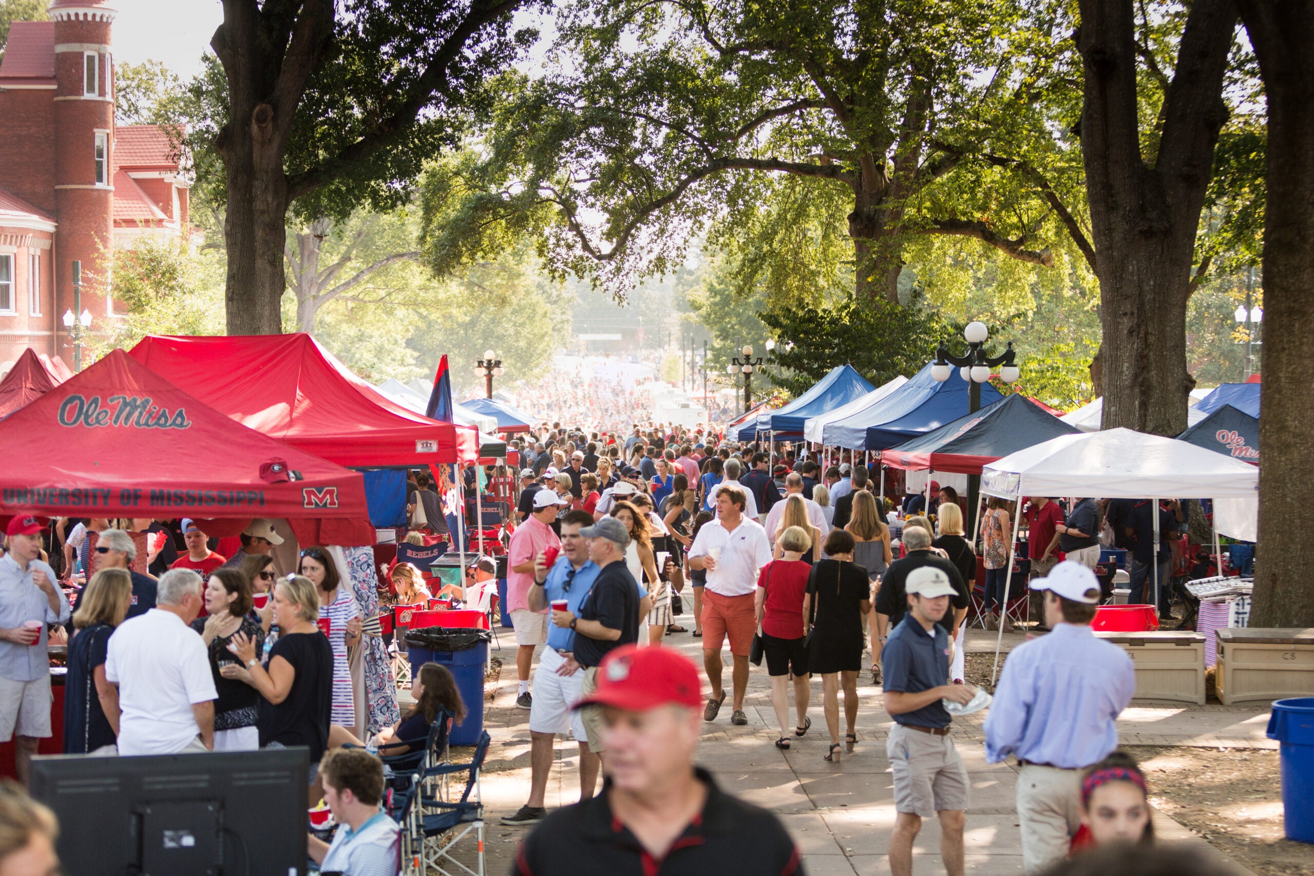 Oxford wins 'Best Small College Town' in USA TODAY Readers’ Choice